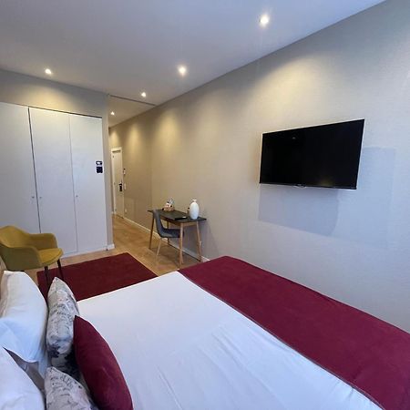 Mytrip Porto Hotel มาโตซีนโญส ภายนอก รูปภาพ