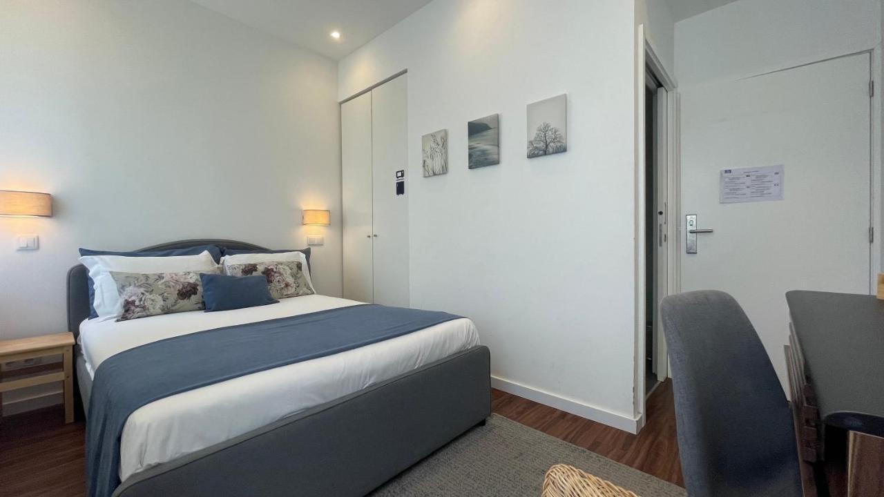 Mytrip Porto Hotel มาโตซีนโญส ภายนอก รูปภาพ