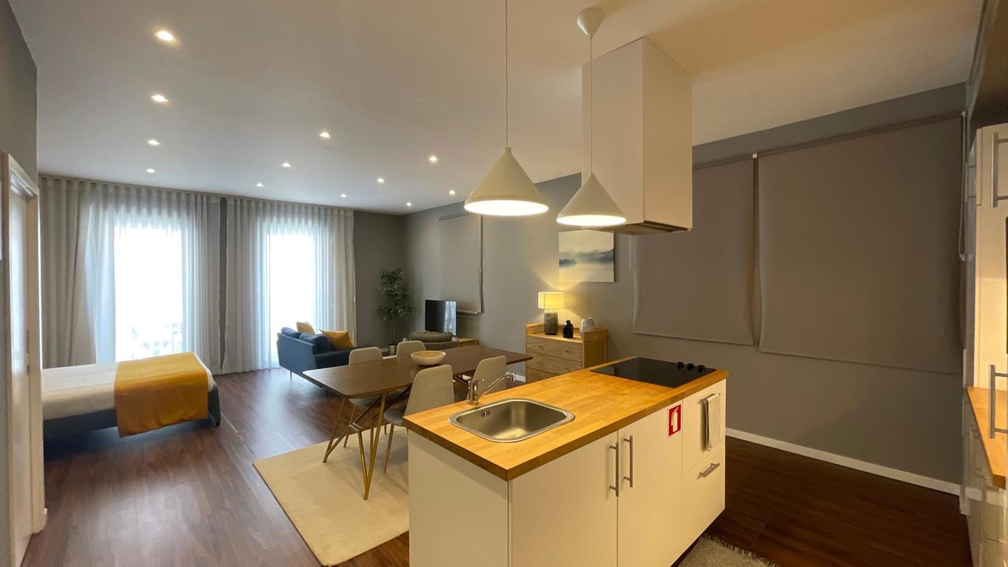 Mytrip Porto Hotel มาโตซีนโญส ภายนอก รูปภาพ