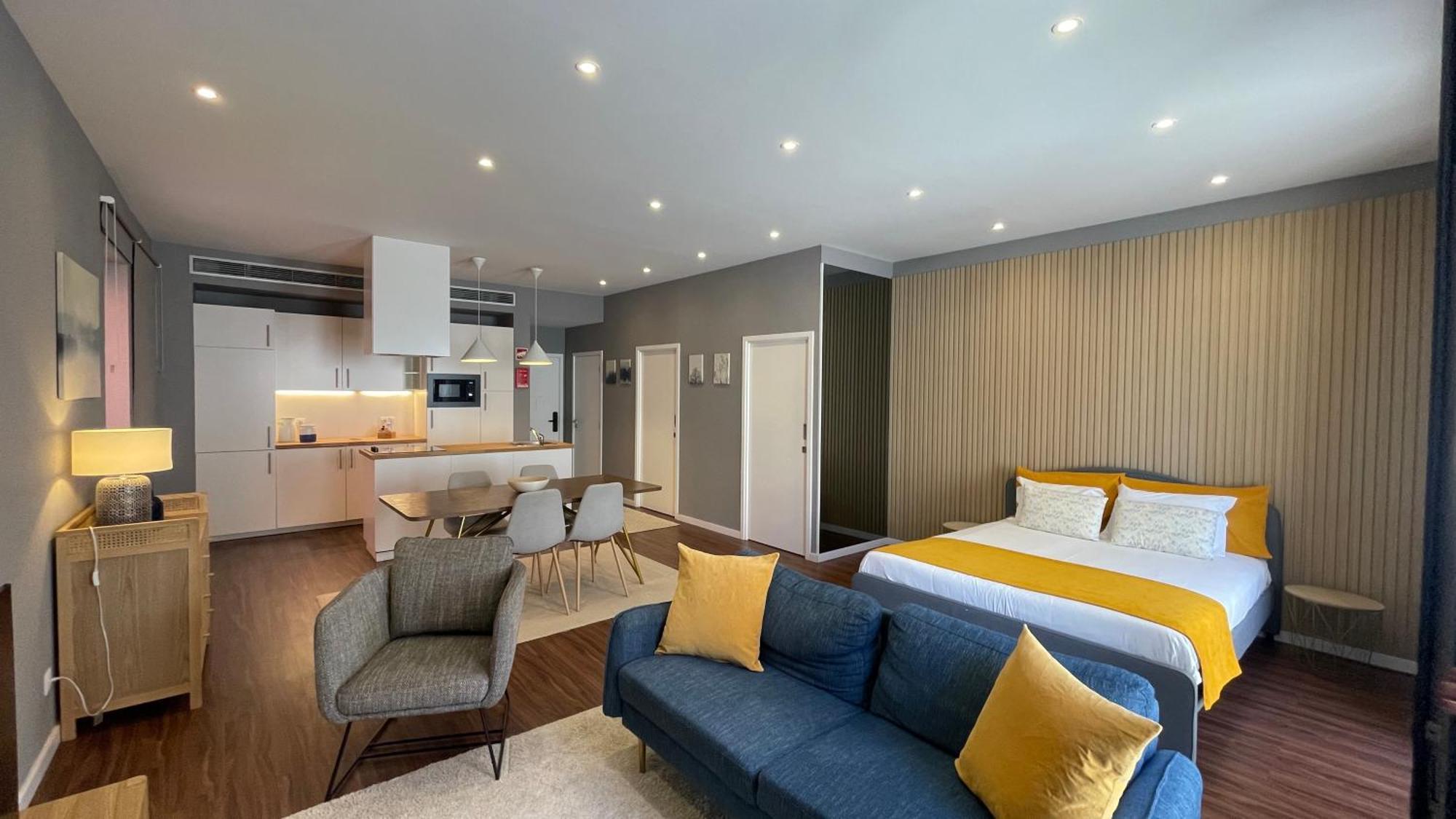 Mytrip Porto Hotel มาโตซีนโญส ภายนอก รูปภาพ